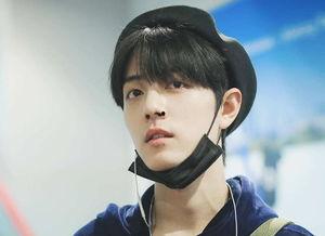 李现和肖战最新爆料图片,时尚大片曝光，魅力四溢引期待